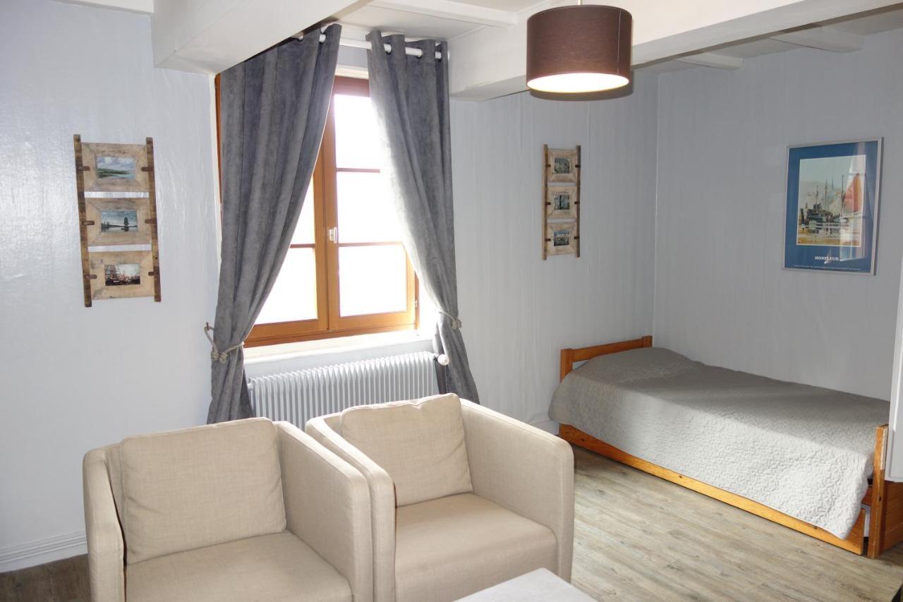 Boudin Cottage องเฟลอร์ ภายนอก รูปภาพ
